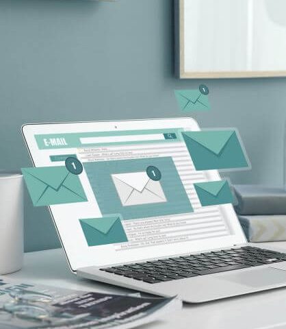 Sito vetrina o sito che acquisisce clienti? Come farlo lavorare per te senza stravolgere tutto